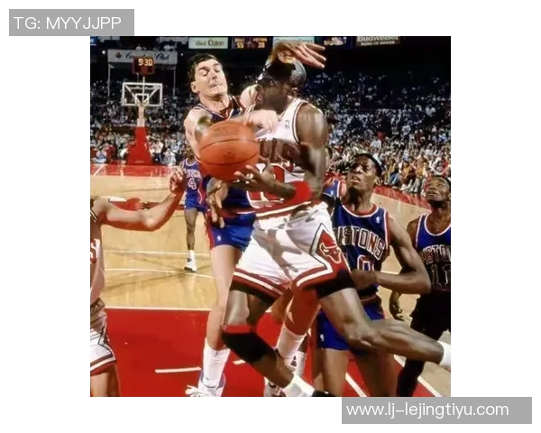 历史上罚球次数不足10次却能砍下40分的球员榜单库里领衔乔丹紧随其后 历史上罚球次数不足10次却能砍下40分的球员榜单库里领衔乔丹紧随其后