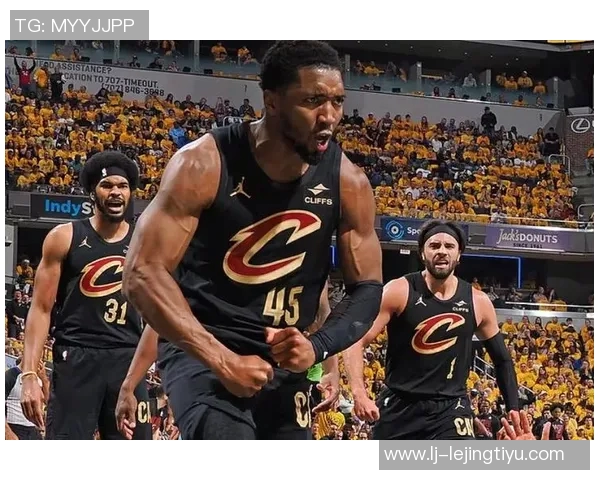 米切尔单节爆发斩获16分全场贡献24分5板5助4断展现全能表现 米切尔单节爆发斩获16分全场贡献24分5板5助4断展现全能表现