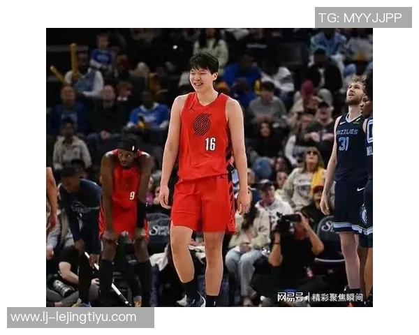 杨瀚森首次首发球衣拍卖成交价高达42356元引发热议